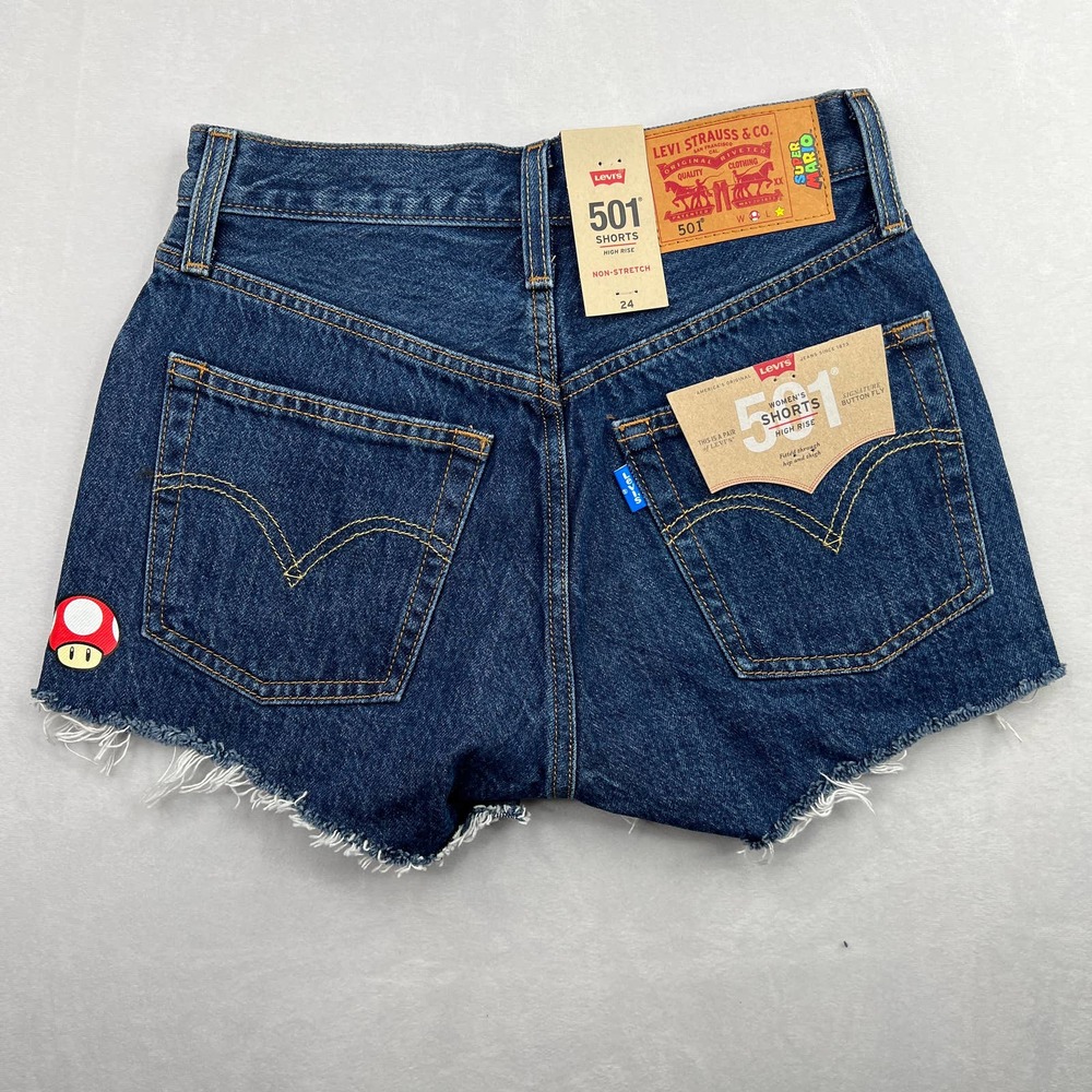 Levi's x Super Mario Women's 501 High Rise Shorts Size 24 - Picture 2 of 8